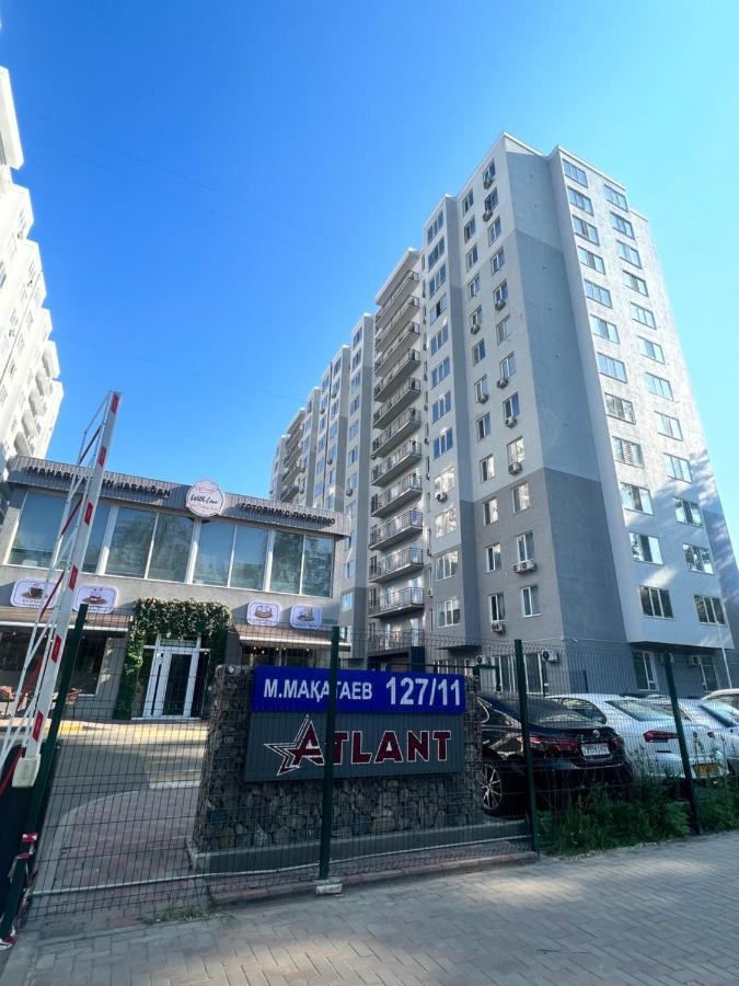 Атлант Жк Lejlighed Almaty Eksteriør billede